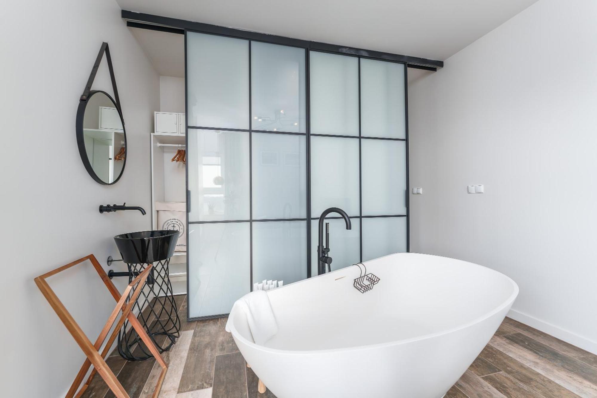 Aquamarina Onyx 84 Apartment เมียนซิดดรอแย ภายนอก รูปภาพ