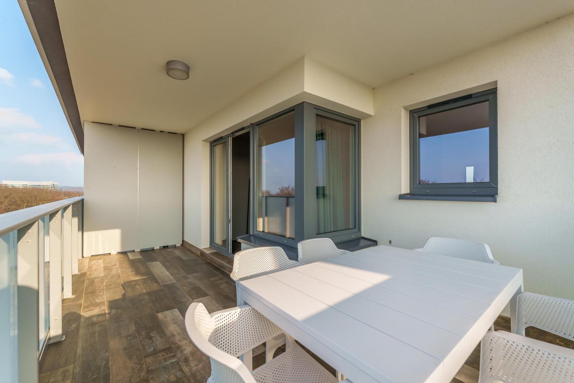 Aquamarina Onyx 84 Apartment เมียนซิดดรอแย ภายนอก รูปภาพ